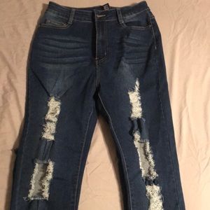 High Wasted Jeans